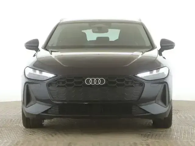 Używany Audi A5 Ambiente 204 KM (150 kW) 2025 Niebieski Kombi
