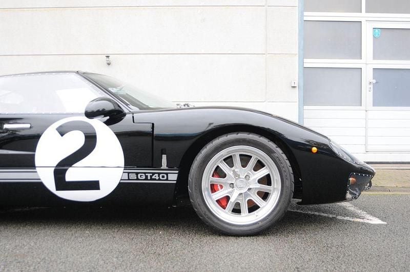 Schwarz Gebraucht 1966 Ford GT40 Coupé | 119.500 € - Bild 1/4