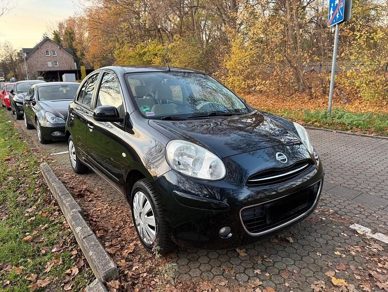 Gebraucht Nissan Micra 80 PS (58 kW) 2012 Schwarz Kleinwagen