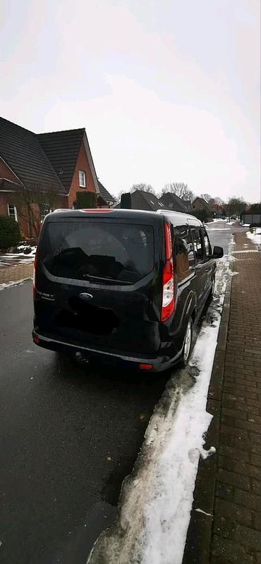 Gebraucht Ford Tourneo 120 PS (88 kW) 2018 Schwarz Kombi