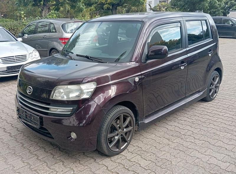 Violett Gebraucht 2006 Daihatsu Materia Van / Kleinbus | 1.699 € (Guter Preis) - Bild 1/4