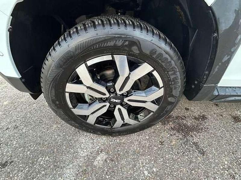 Gebraucht Dacia Duster Journey 150 PS (110 kW) 2023 Arktis weiß SUV