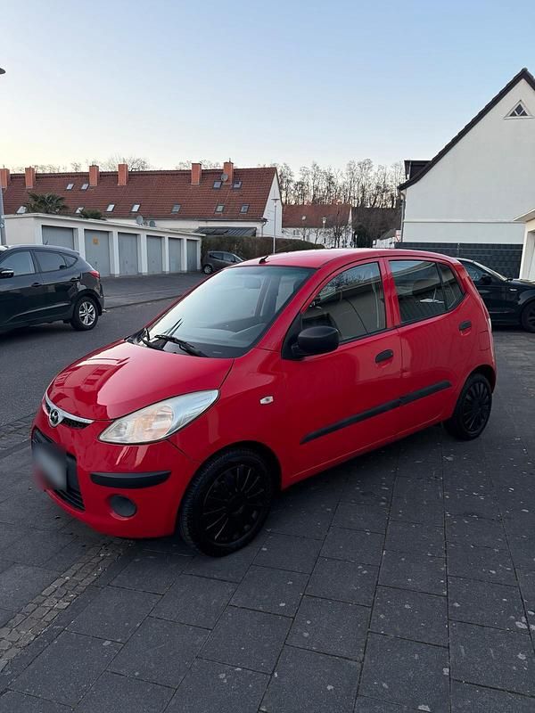 Gebraucht Hyundai i10 69 PS (50 kW) 2009 Rot Kleinwagen