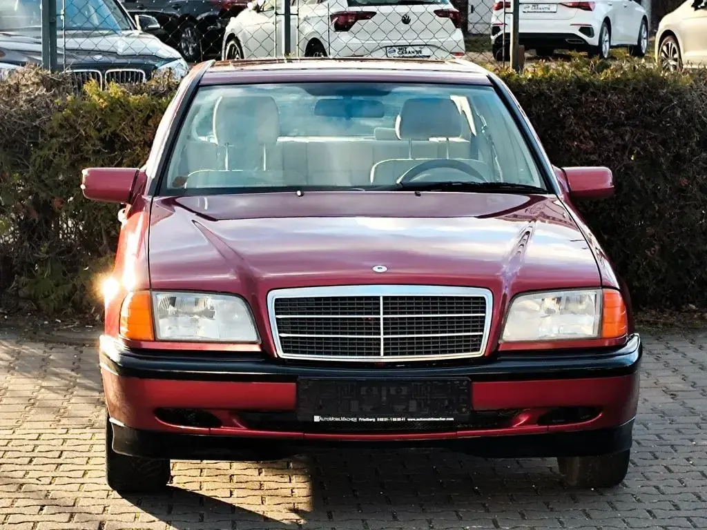 Gebraucht Mercedes C180 Elegance 122 PS (89 kW) 1994 Rot Limousine