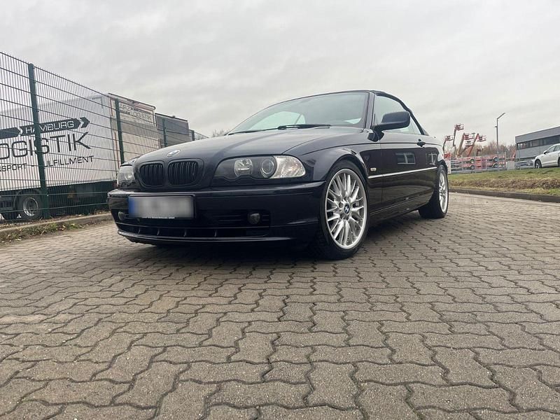 Gebraucht BMW 320 170 PS (125 kW) 2002 Blau Cabrio
