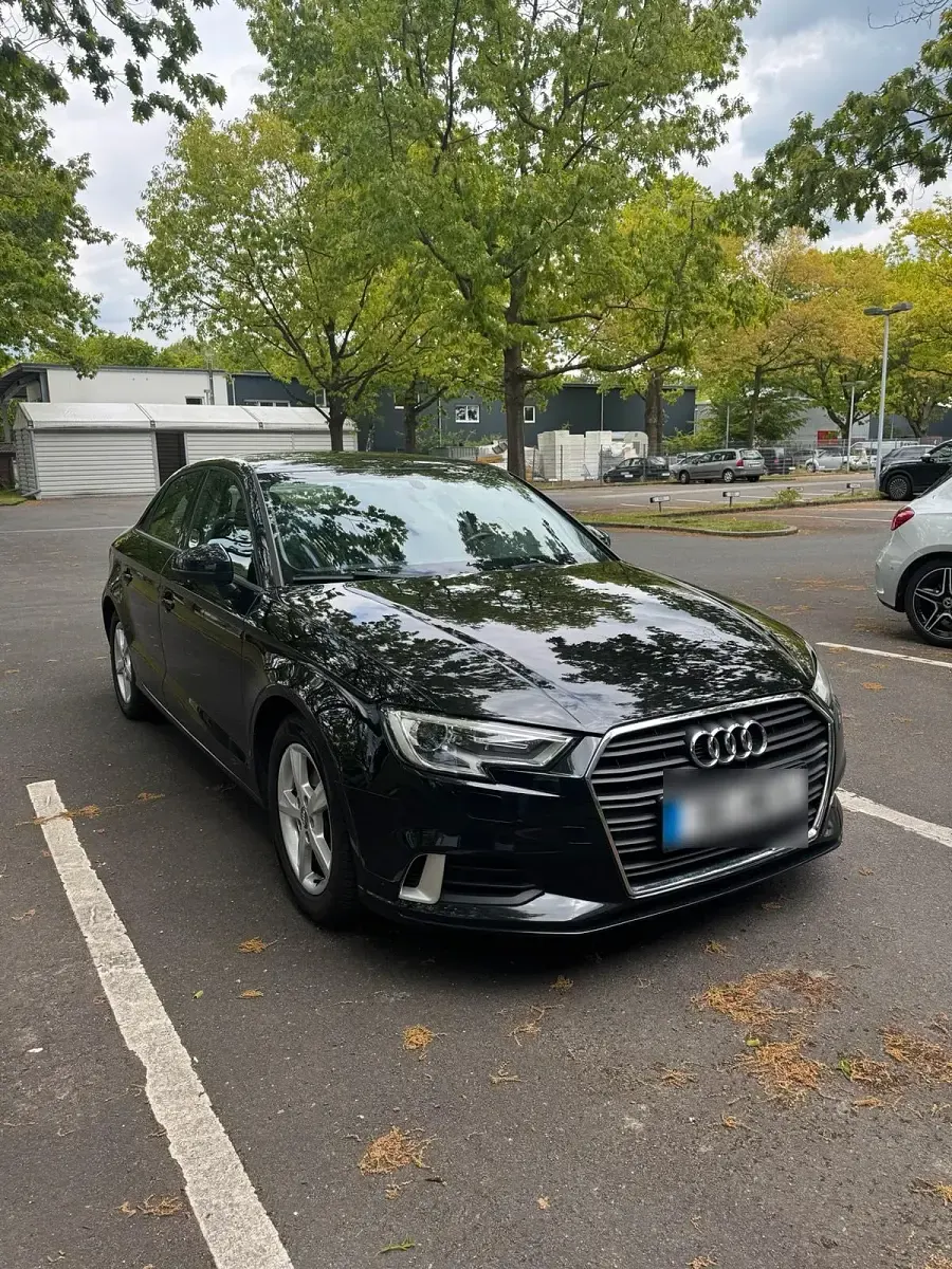 Gebraucht Audi A3 150 PS (110 kW) 2018 Schwarz Limousine