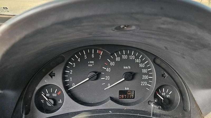 Gebraucht Opel Corsa 2001 Silber Kleinwagen