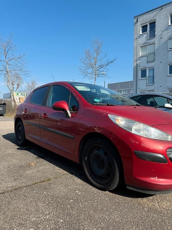 Gebraucht Peugeot 107 54 PS (39 kW) 2007 Rot Kleinwagen