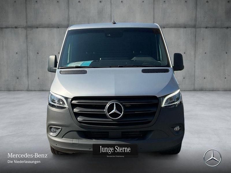 Gebraucht Mercedes Sprinter 143 PS (105 kW) 2020 Silber Van
