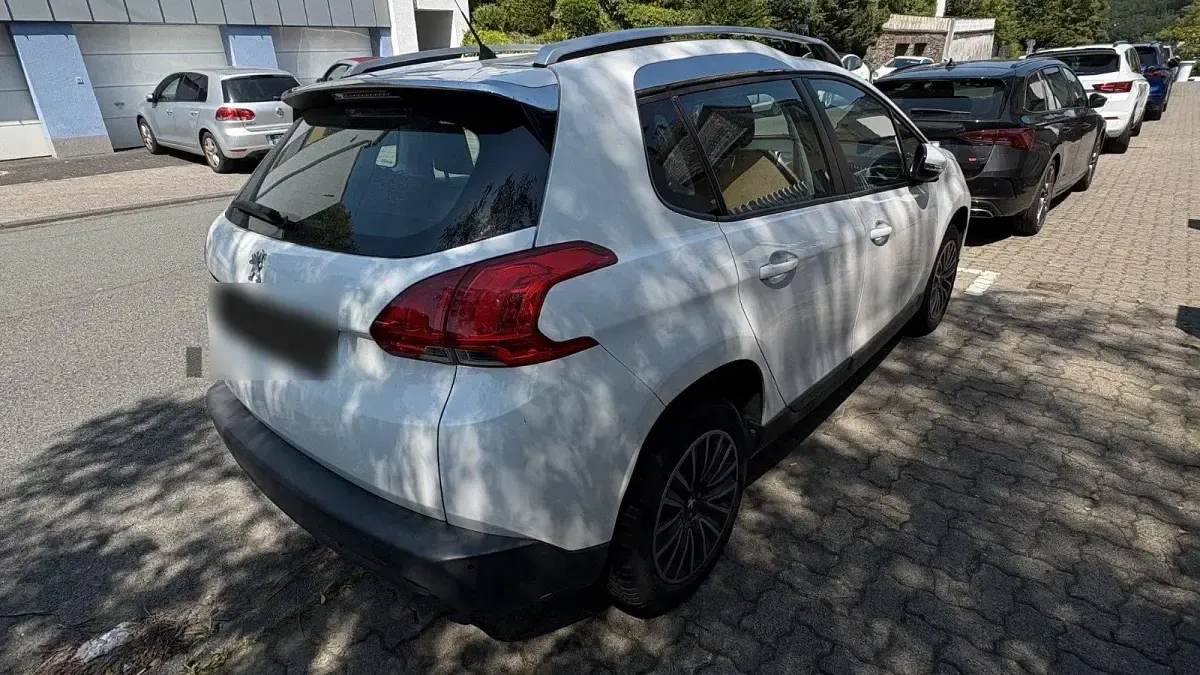 Gebraucht Peugeot 2008 82 PS (60 kW) 2014 Weiß SUV