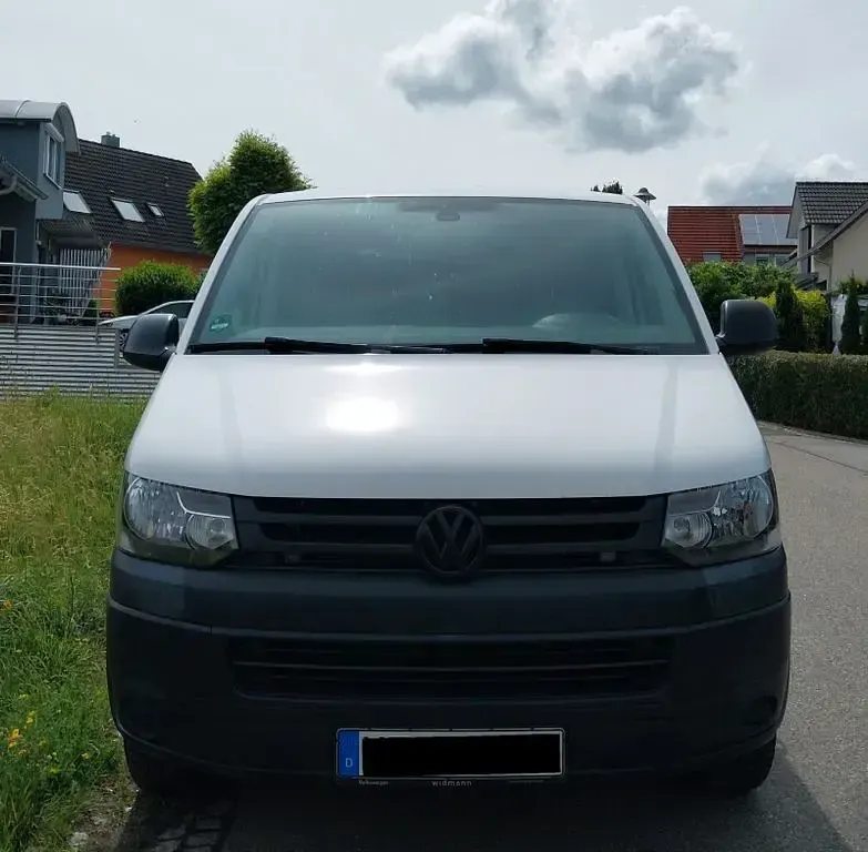 Gebraucht VW Caravelle 114 PS (83 kW) 2015 Weiß Van