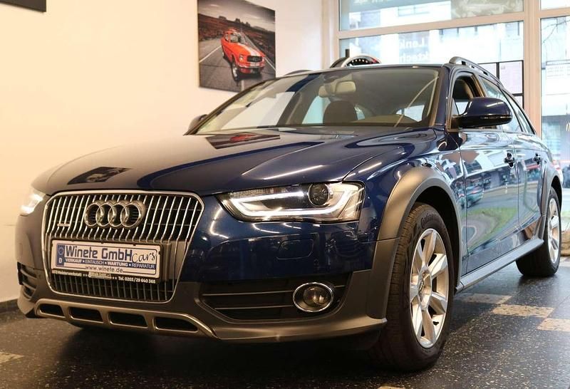 Scubablau metallic Gebraucht 2015 Audi A4 Allroad Kombi | 16.490 € (Fairer Preis) - Bild 1/4