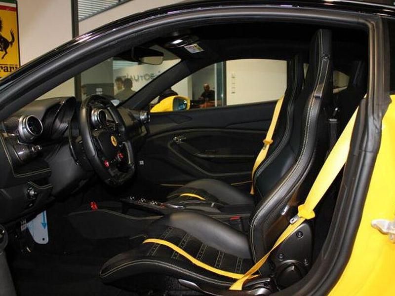 Gebraucht Ferrari F8 721 PS (530 kW) 2022 Gelb Coupé