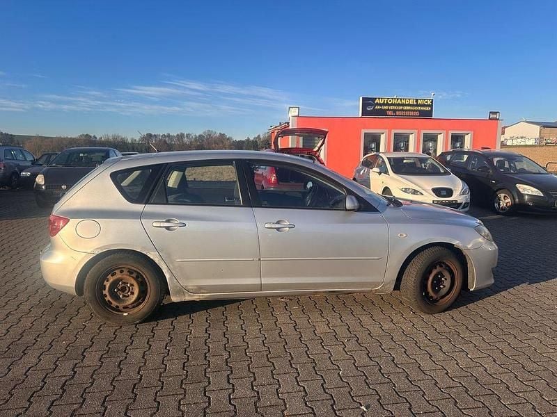 Gebraucht Mazda 3 Comfort 105 PS (77 kW) 2004 Silber Limousine