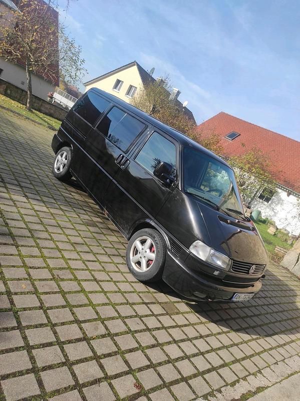 Schwarz Gebraucht 2001 VW T4 Van | 8.900 € (Fairer Preis) - Bild 1/4