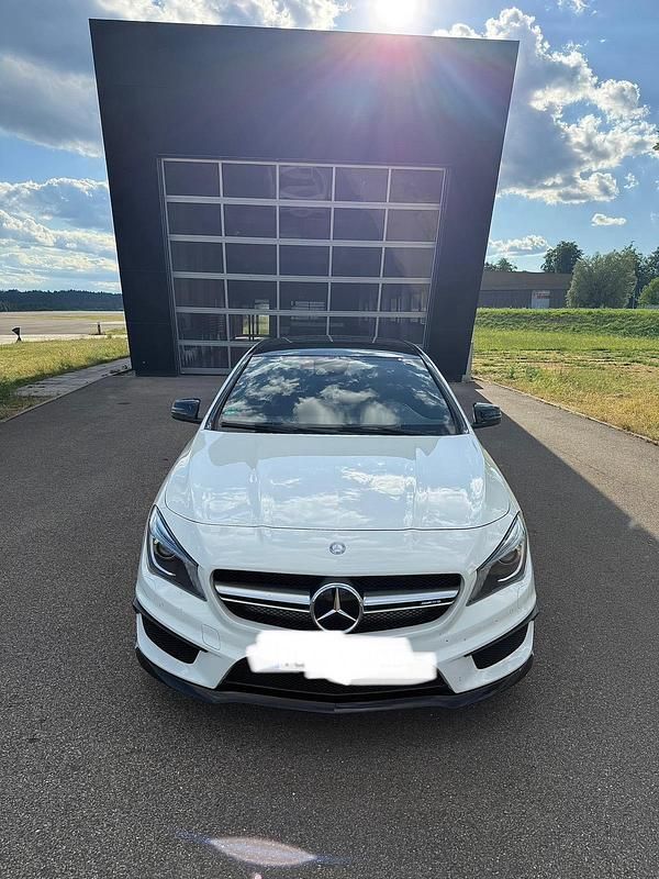 Gebraucht Mercedes CLA45 AMG AMG 360 PS (264 kW) 2015 Weiß Limousine