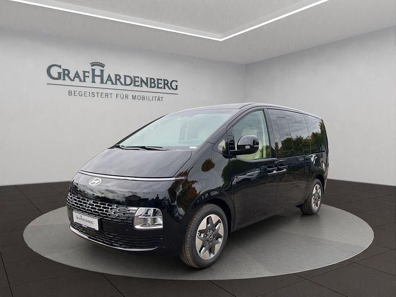 Abyss black / mic Neu 2025 Hyundai Staria Prime Van | 49.790 € (Fairer Preis) - Bild 1/4