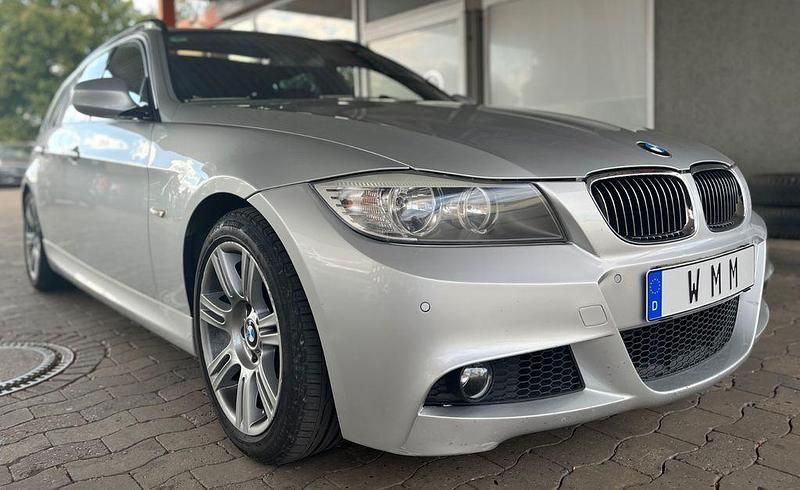 Silber Gebraucht 2008 BMW 325 Performance Kombi | 10.999 € (Fairer Preis) - Bild 1/4