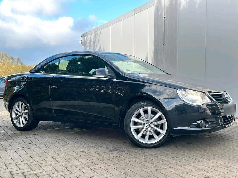 Gebraucht VW Eos 115 PS (84 kW) 2007 Schwarz Cabrio
