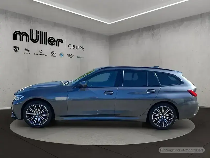 Gebraucht BMW 330 M Sport 286 PS (210 kW) 2021 Mineralgrau Kombi