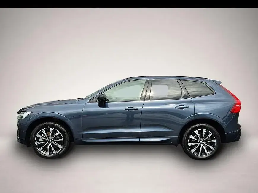 Gebraucht Volvo XC60 Business Edition 197 PS (144 kW) 2024 Manufacturer SUV