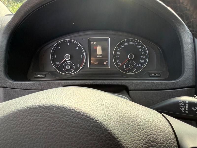 Gebraucht VW Multivan Highline 179 PS (131 kW) 2014 Grau Van