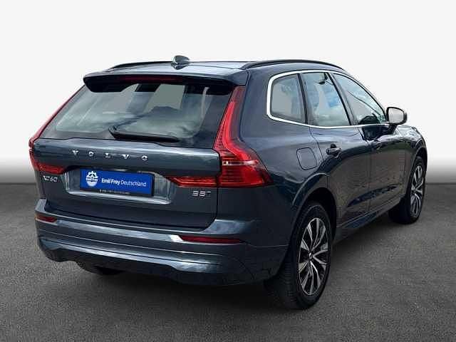 Gebraucht Volvo XC60 Core 250 PS (183 kW) 2024 SUV