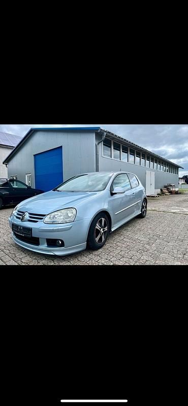 Blau Gebraucht 2006 VW Golf V Sportline Kleinwagen | 1.750 € (Fairer Preis) - Bild 1/4