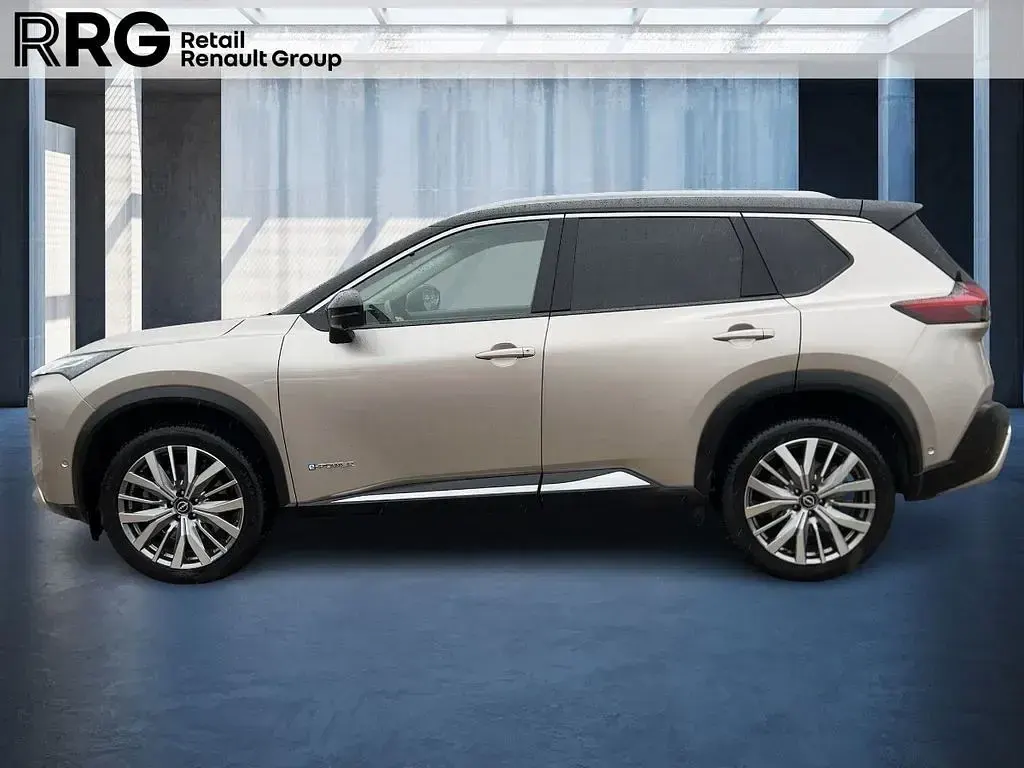 Gebraucht Nissan X-Trail Tekna 158 PS (116 kW) 2024 Silber SUV