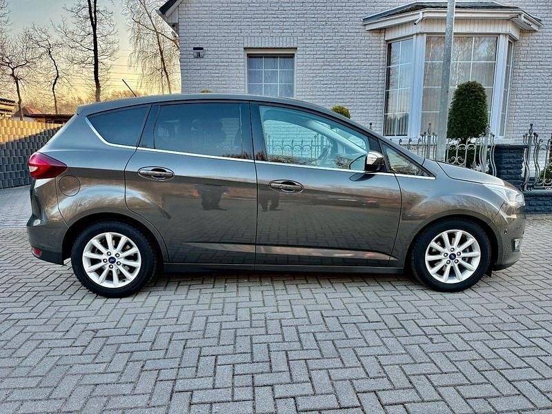 Gebraucht Ford C-MAX Titanium 120 PS (88 kW) 2017 Grau Van / Kleinbus