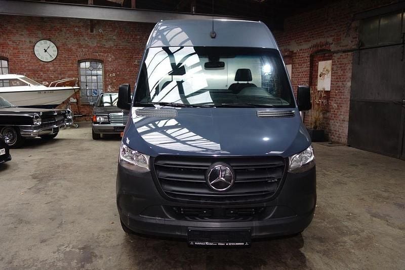 Gebraucht Mercedes E-Sprinter 69 kW (95 PS) 2020 Grau Van
