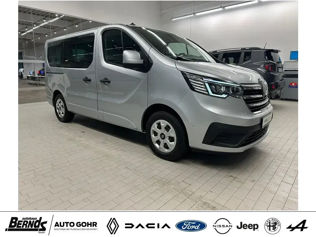 Gebraucht Renault Trafic Evolution 150 PS (110 kW) 2024 Highlandgrau met. (kqa) Van / Kleinbus