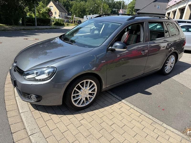Grau Gebraucht 2013 VW Golf VI Match Kombi | 5.499 € (Guter Preis) - Bild 1/4