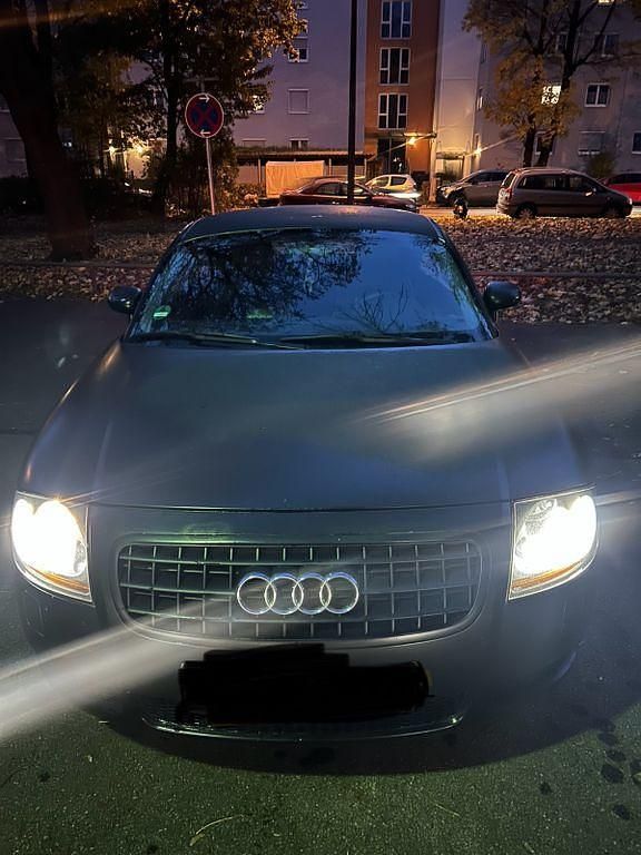 Grau Gebraucht 2003 Audi TT Sport Coupé | 7.700 € (Fairer Preis) - Bild 1/4