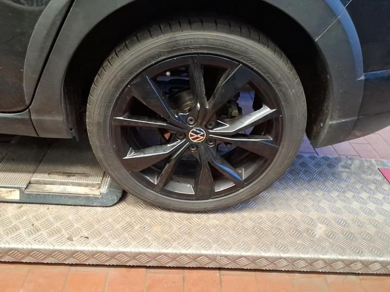 Gebraucht VW Taigo R-line 116 PS (85 kW) 2021 Othercolor SUV