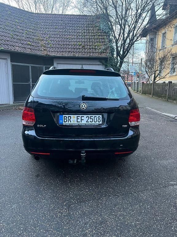 Gebraucht VW Golf VI Comfortline 105 PS (77 kW) 2011 Schwarz Kleinwagen