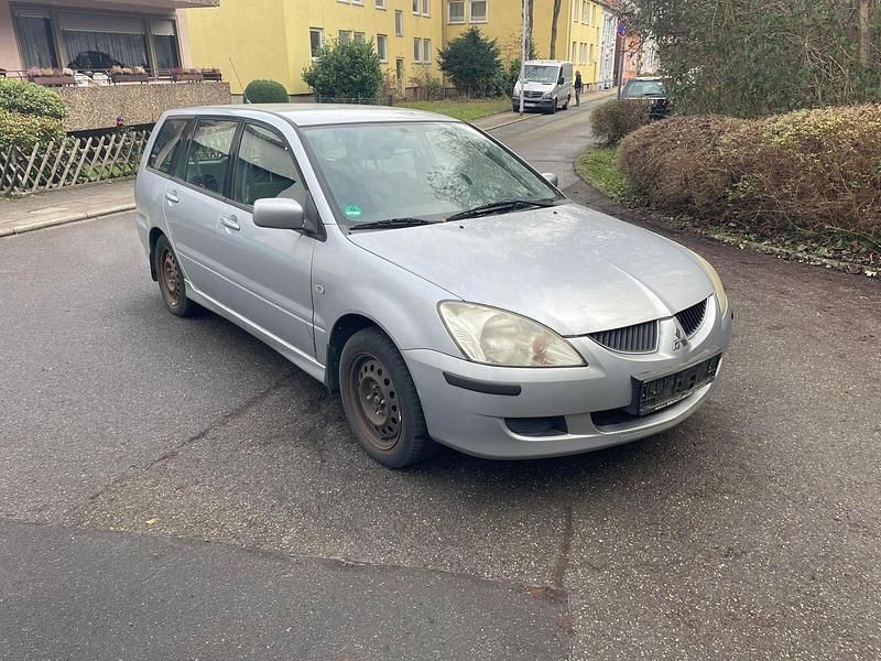 Silber Gebraucht 2003 Mitsubishi Lancer Kombi | 900 € (Superpreis) - Bild 1/4