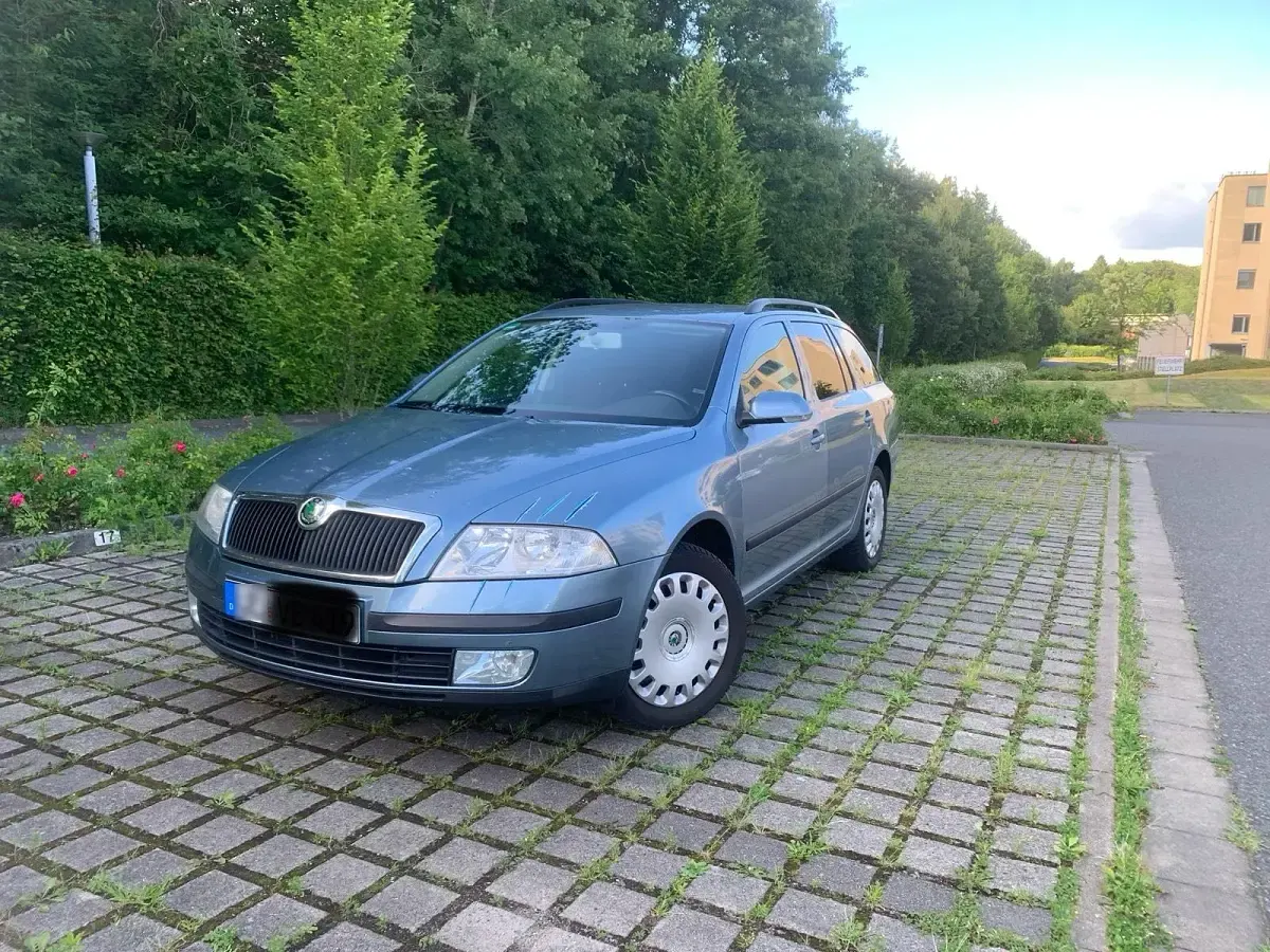 Gebraucht Skoda Octavia 140 PS (102 kW) 2007 Blau Limousine