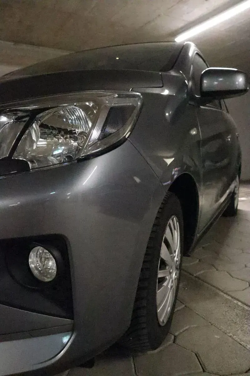 Gebraucht Mitsubishi Space Star Select 71 PS (52 kW) 2022 Grau Kleinwagen
