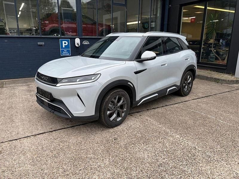 Neu BYD Atto 2 Active 130 kW (177 PS) 2025 Weiß SUV