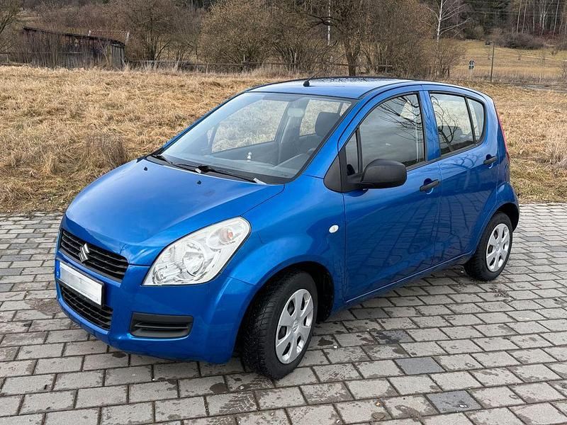 Gebraucht Suzuki Splash Basic 65 PS (47 kW) 2009 Blau Kleinwagen