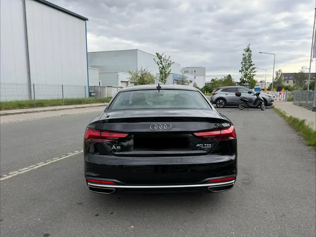 Second-hand Audi A5 Advanced 190 CP (139 kW) 2020 Negru Coupe