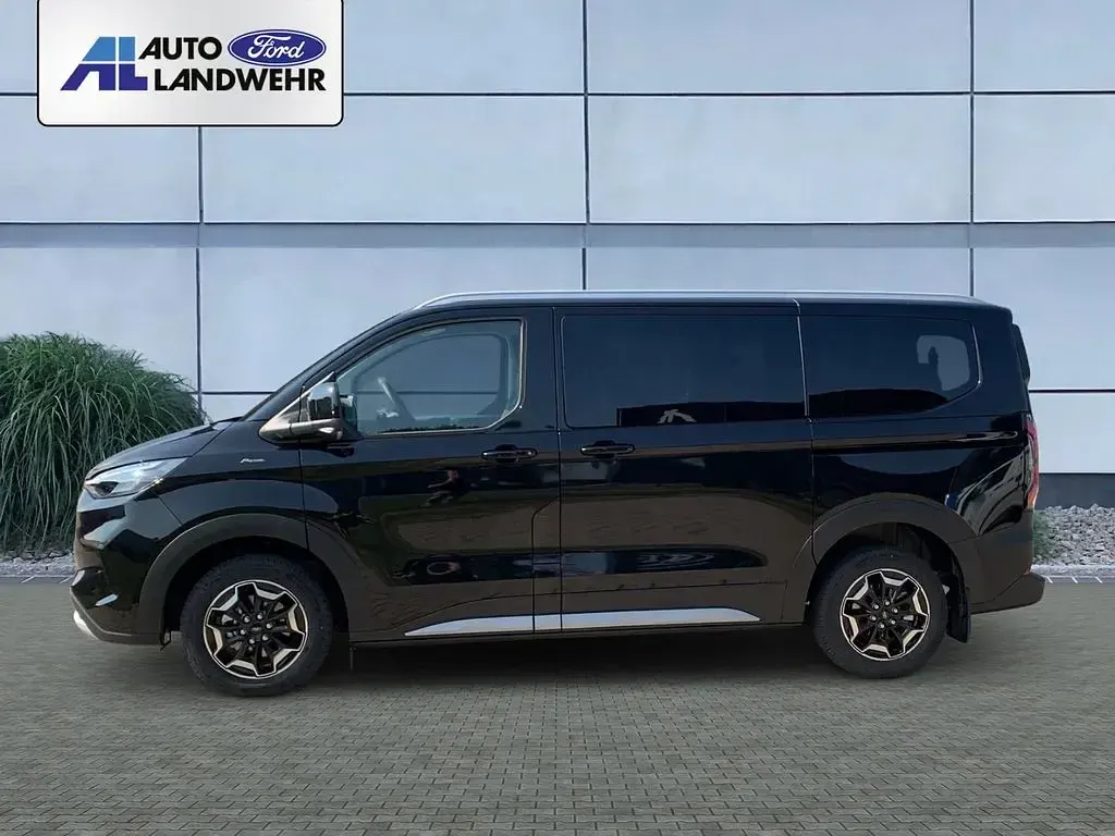 Neu Ford Tourneo Custom Active 170 PS (125 kW) 2026 Schwarz Van