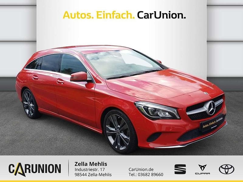 Gebraucht Mercedes CLA180 122 PS (89 kW) 2018 Jupiterrot (rot) Limousine