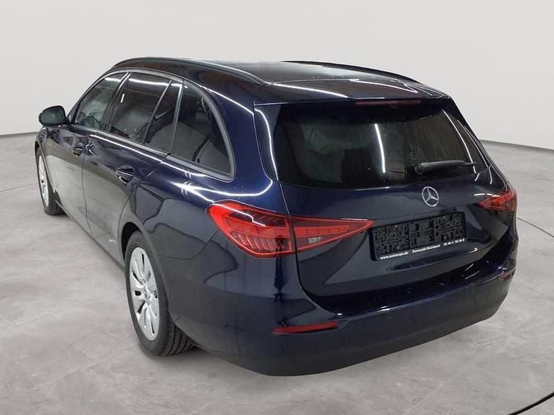 Gebraucht Mercedes C220 200 PS (147 kW) 2023 Cavansitblau metallic Kombi
