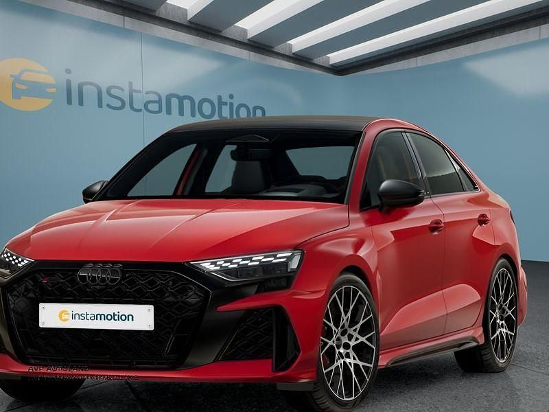 Neu Audi RS3 400 PS (294 kW) 2025 Rot Limousine
