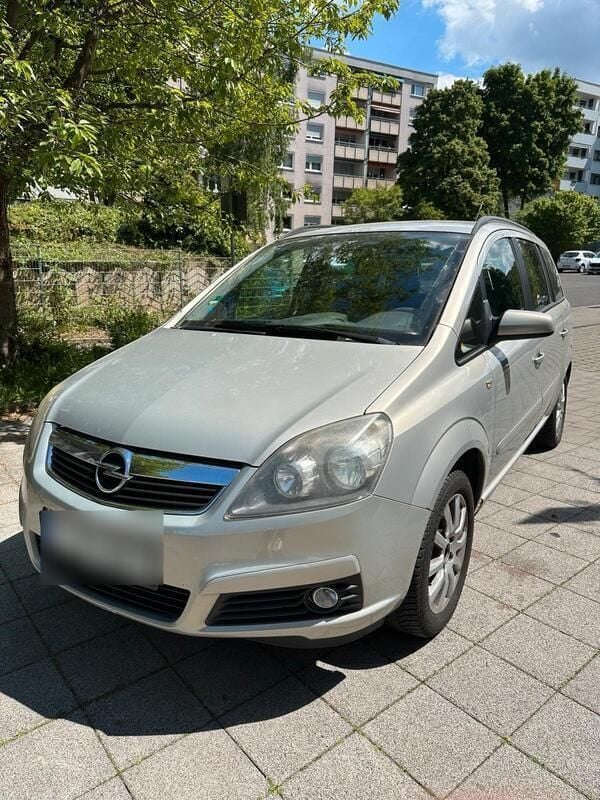 Grau Gebraucht 2005 Opel Zafira Van / Kleinbus | 1.000 € (Superpreis) - Bild 1/4