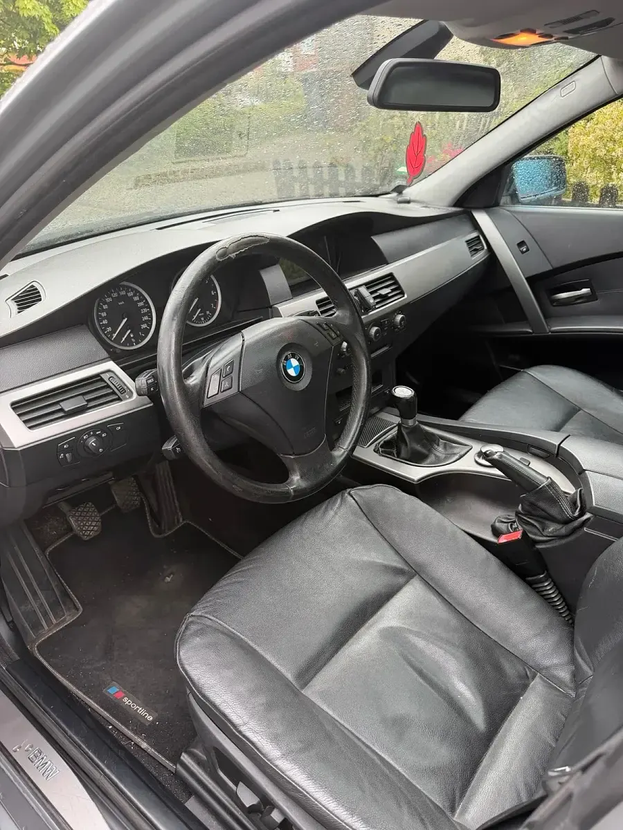 Gebraucht BMW 525 192 PS (141 kW) 2004 Grau Limousine