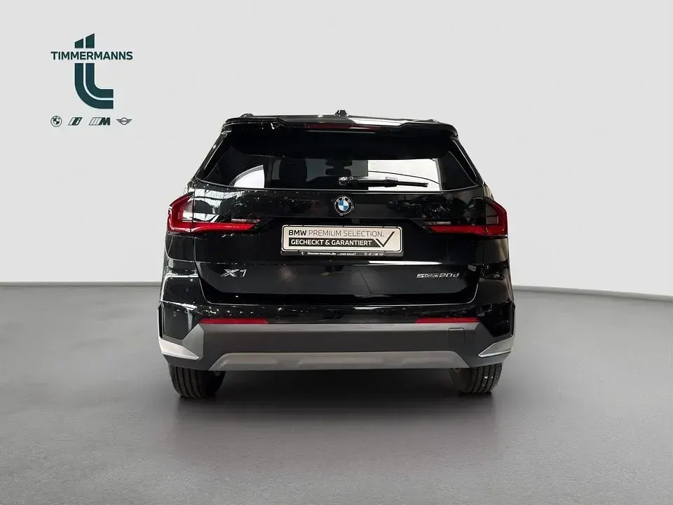 Gebraucht BMW X1 163 PS (119 kW) 2025 Schwarz SUV