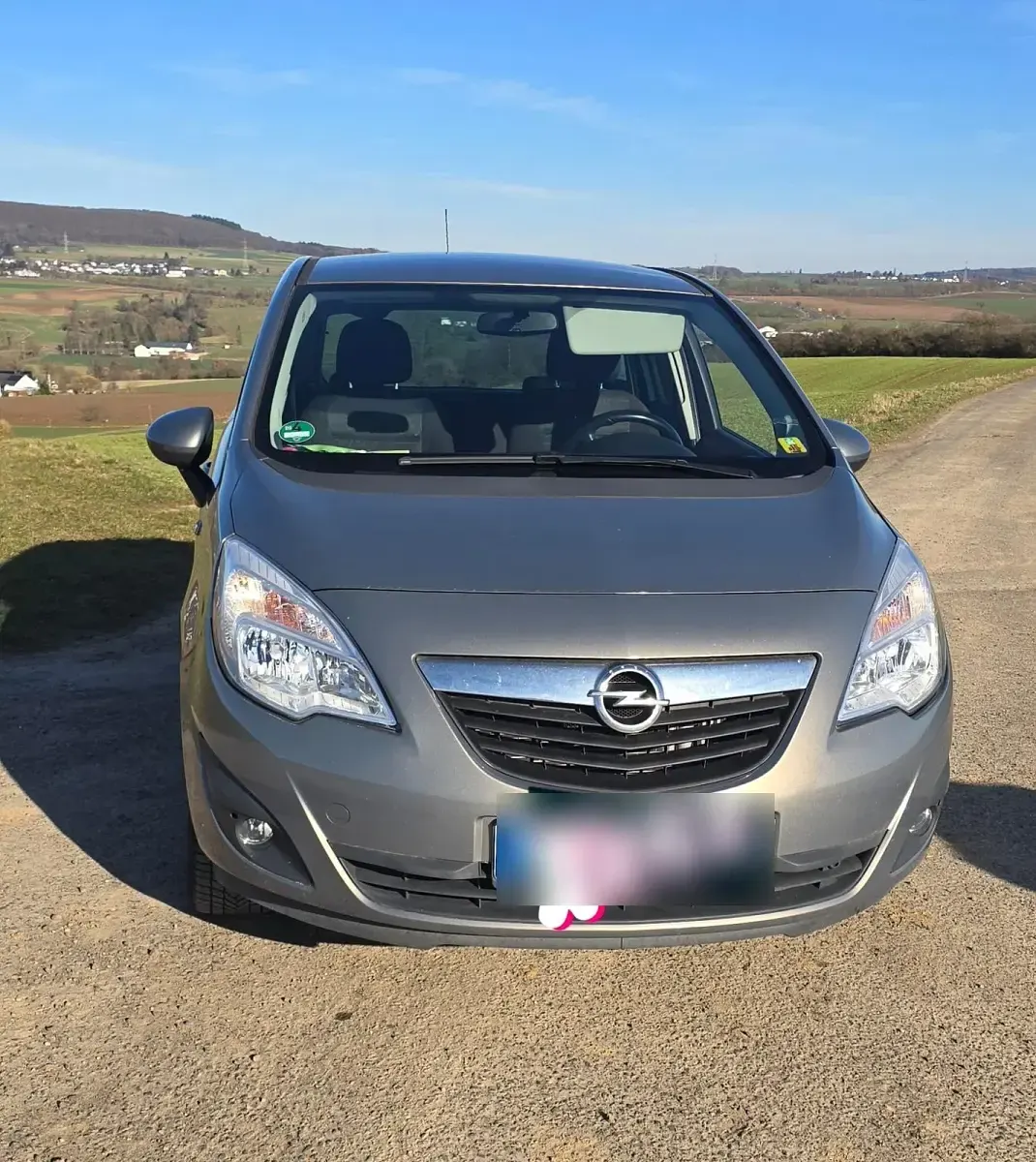 Second-hand Opel Meriva 120 CP (88 kW) 2011 Monovolum